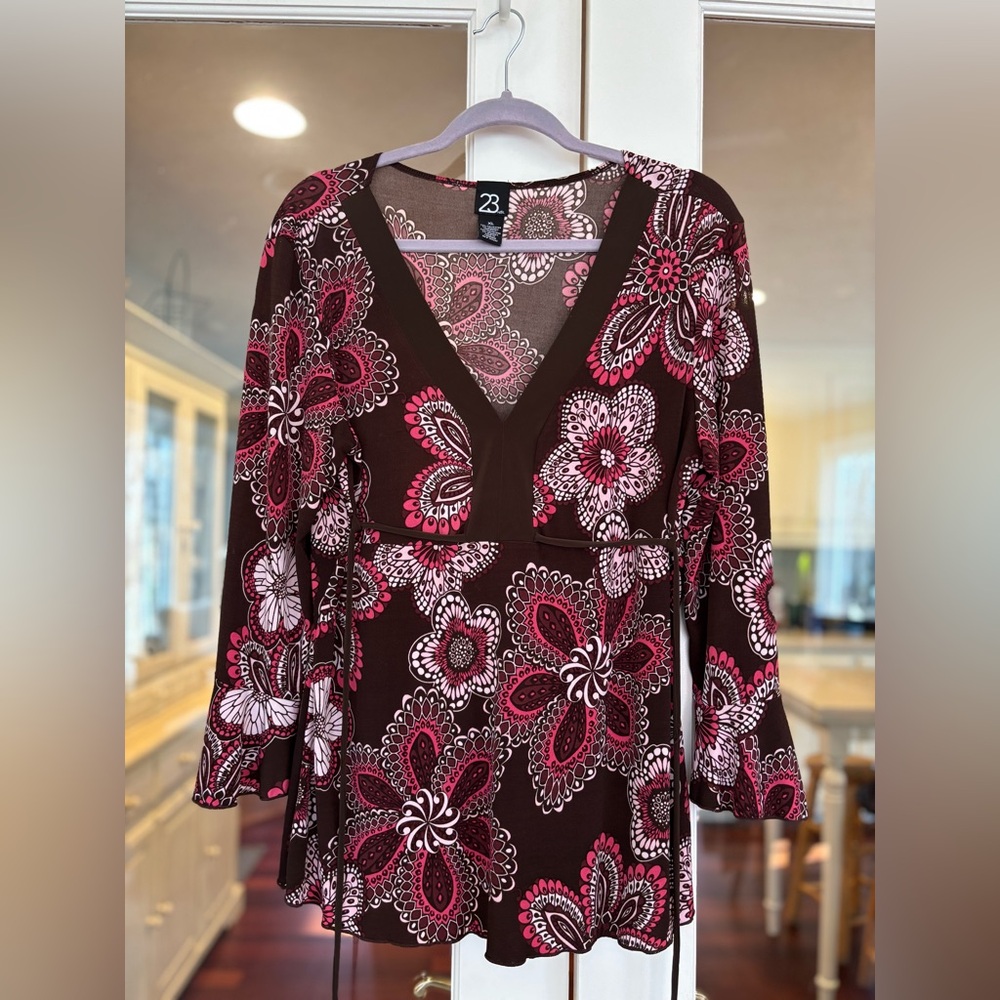 Floral V-Neck Wrap Tunic in Chocolate Brown and Pink